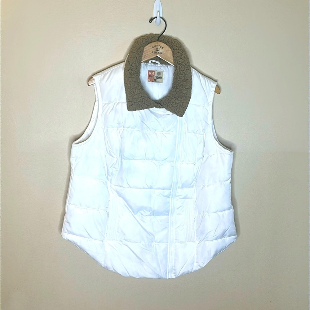RuffHewn Puffer Vest White Womens Size 1X Side Zipper Closure With Hidden Snaps